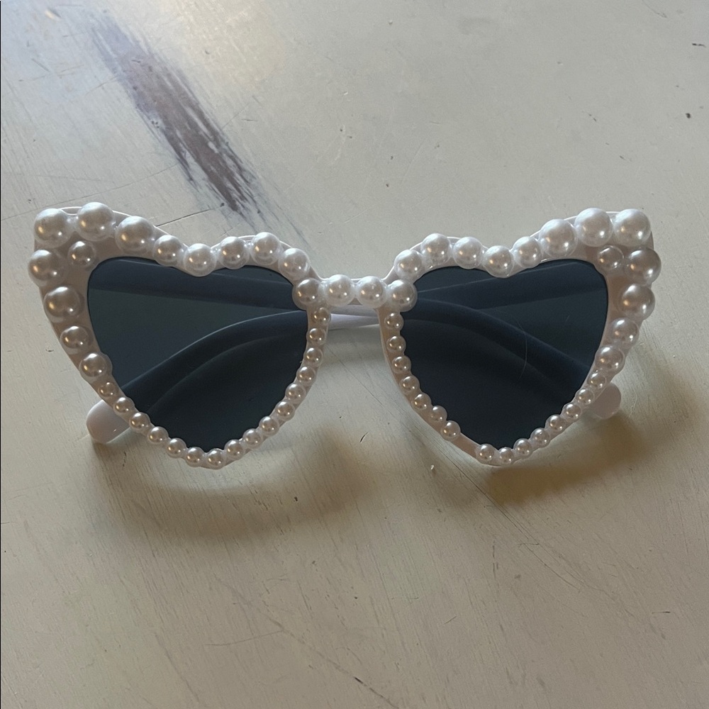 Heart-Shaped Pearl Sunglasses